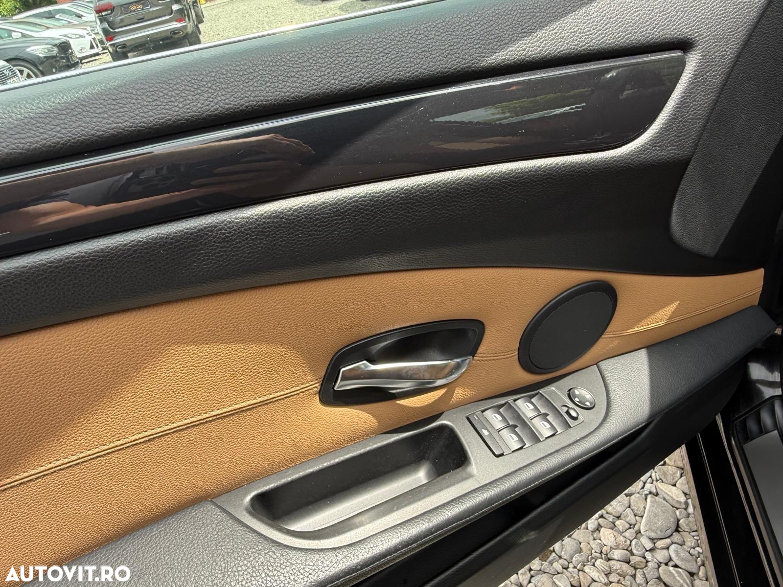 BMW Seria 5 520d Touring Aut. Edition Exclusive - 19