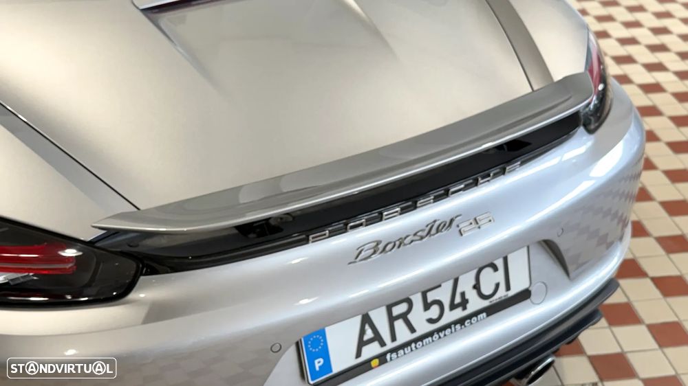 Porsche 718 Boxster 4.0 25 Anos PDK - 8