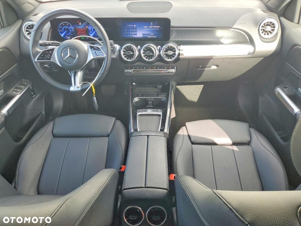 Mercedes-Benz EQB 250+ - 9