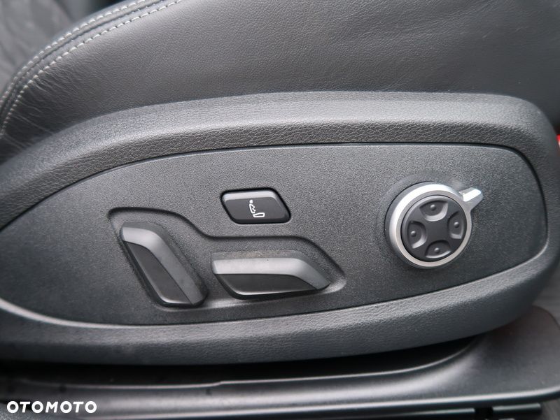 Audi A4 Limousine 45 TFSI mHEV Quattro S tronic - 19