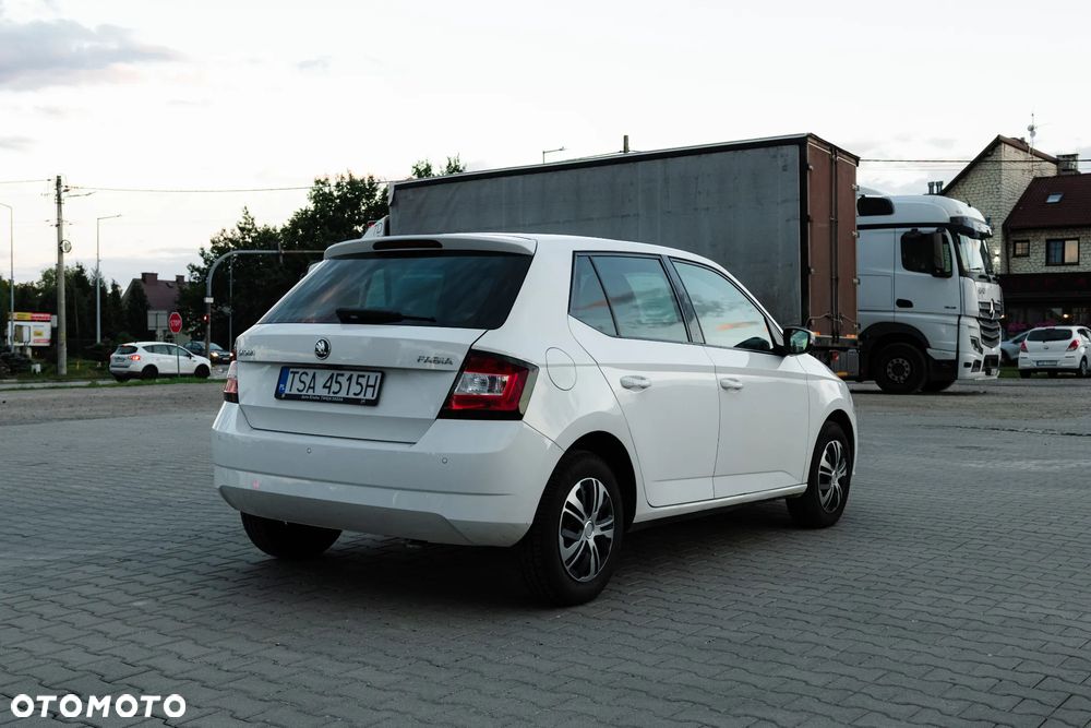 Skoda Fabia 1.0 Active - 4