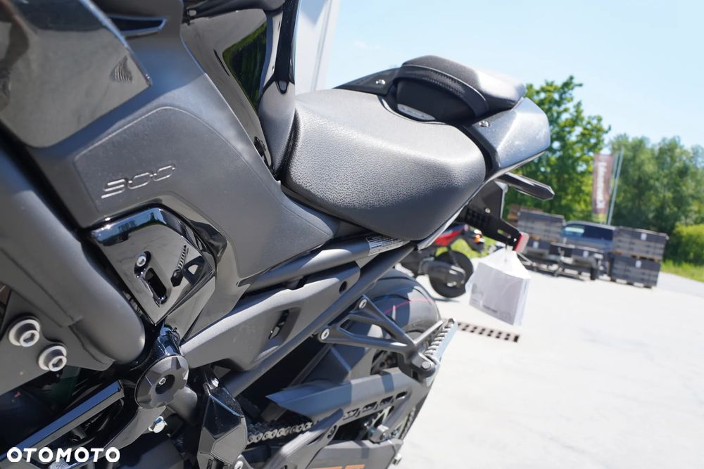 Kawasaki Z 900 - 8