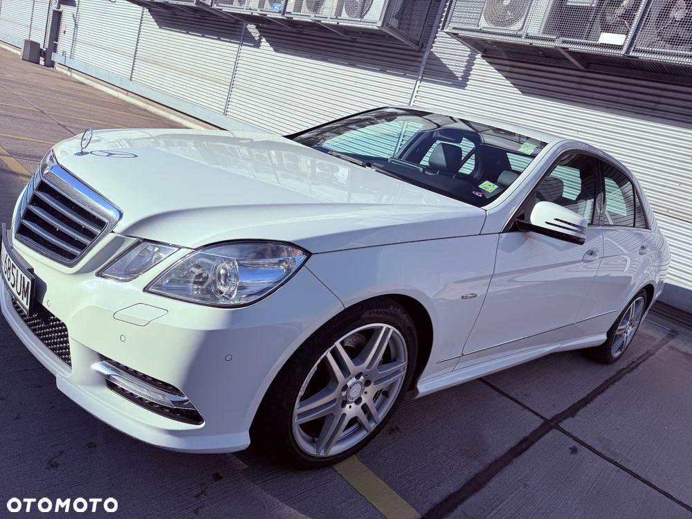 Mercedes-Benz Klasa E 350 CDI 4-Matic BlueEff Avantgarde - 4