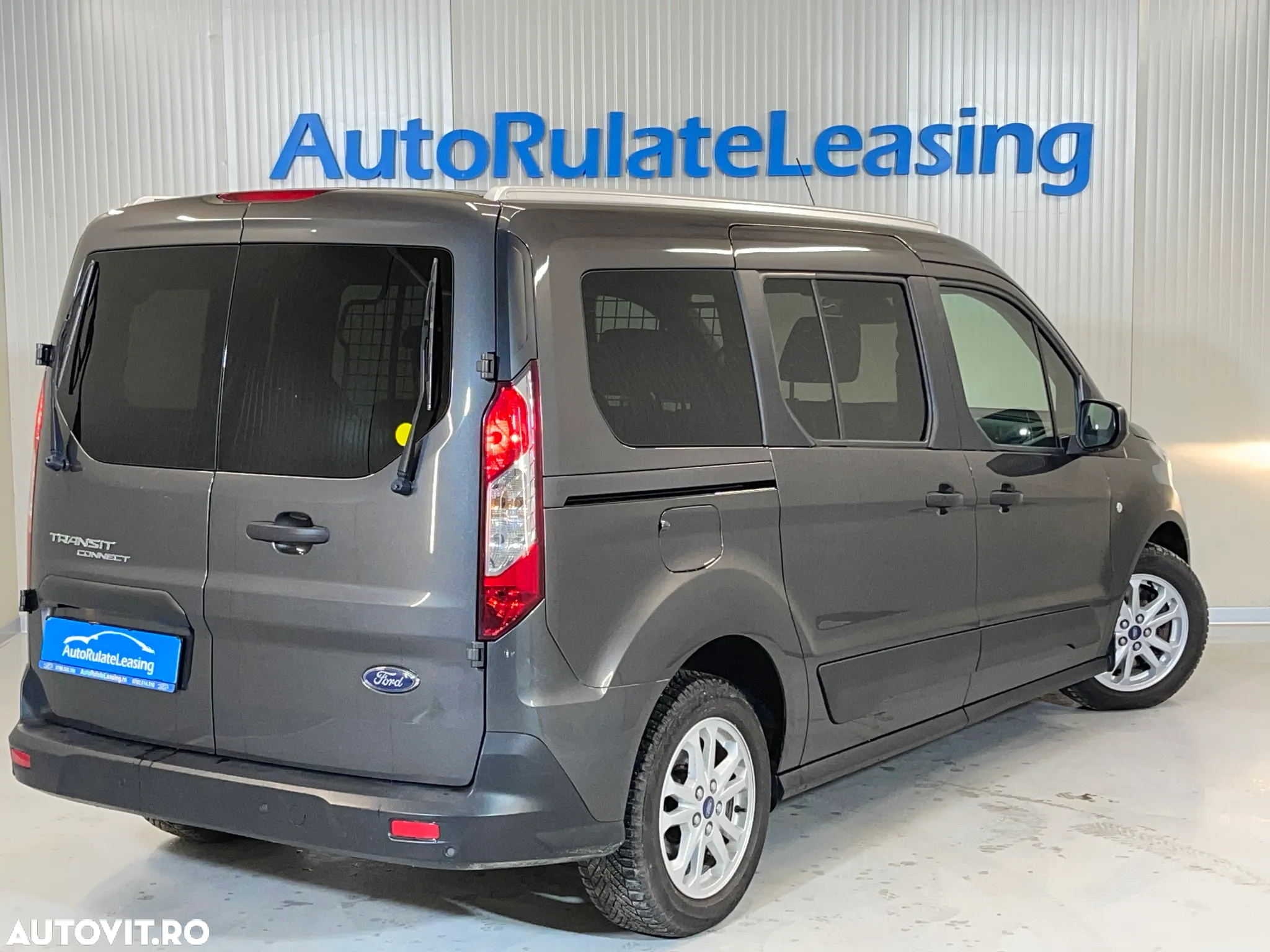 Ford Transit Connect 1.5 EcoBlue 120CP 6MT Kombi L1 Titanium - 3