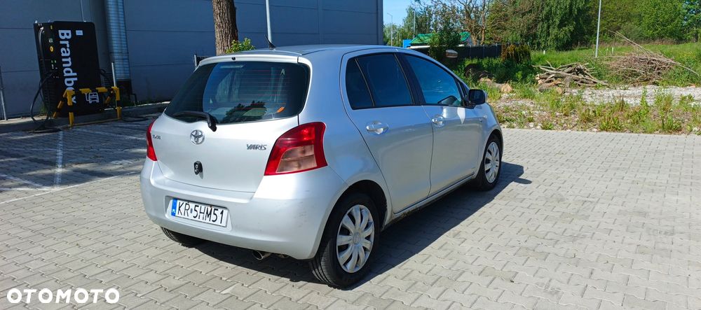 Toyota Yaris 1.4 D-4D Life - 3