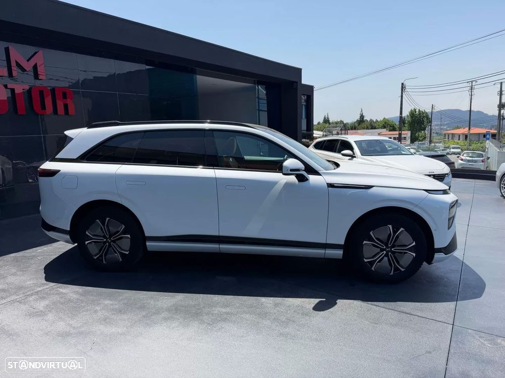 Xpeng G9 98 kWh Long Range - 4