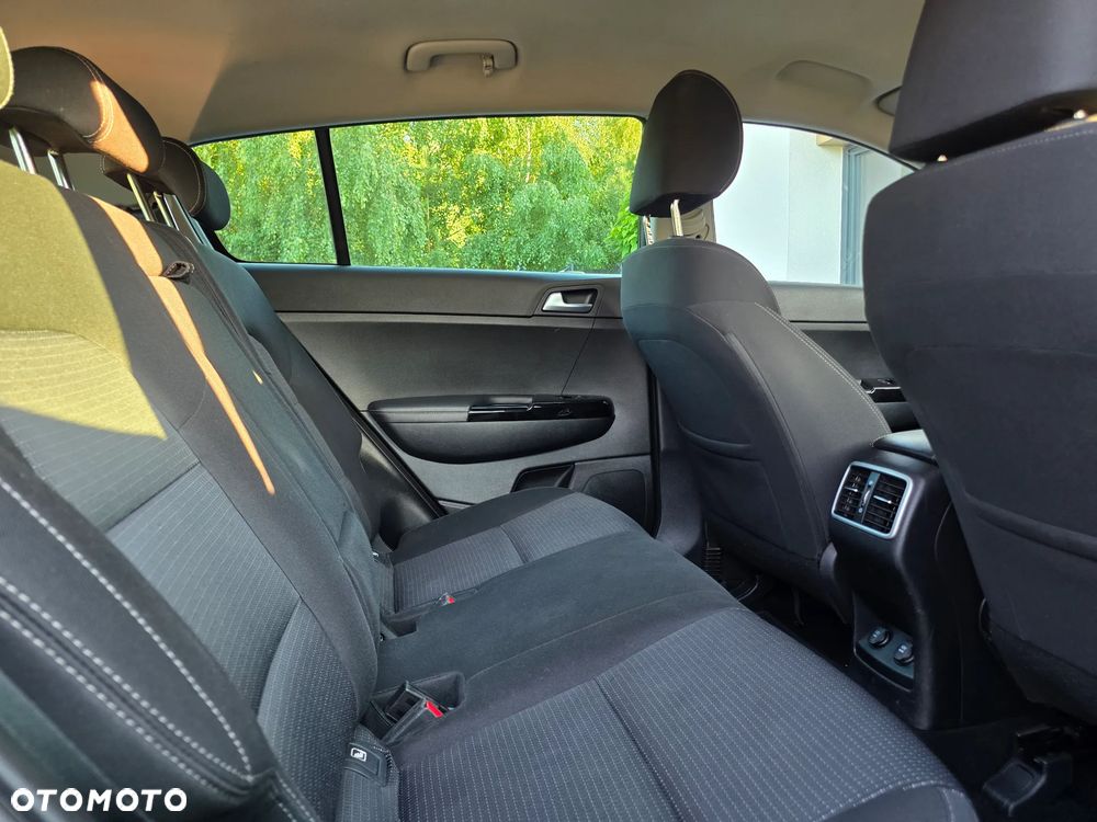 Kia Sportage 1.6 CRDI L Business Line 2WD DCT - 32