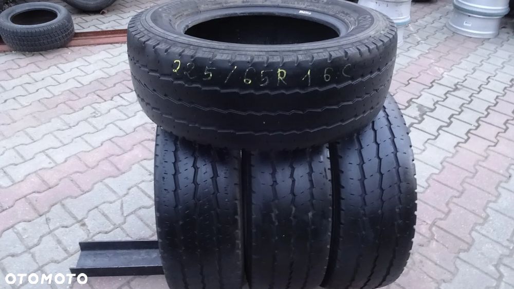 Opona letnia 4 szt. Continental Vanco 200 225/65R16 112/110 R (C) - 11