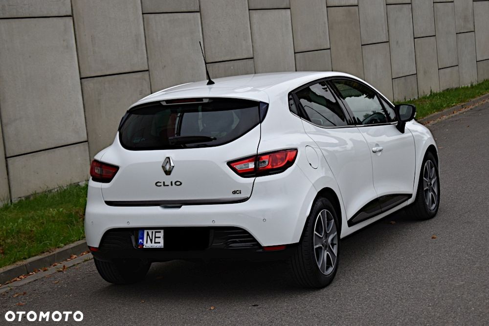 Renault Clio - 14