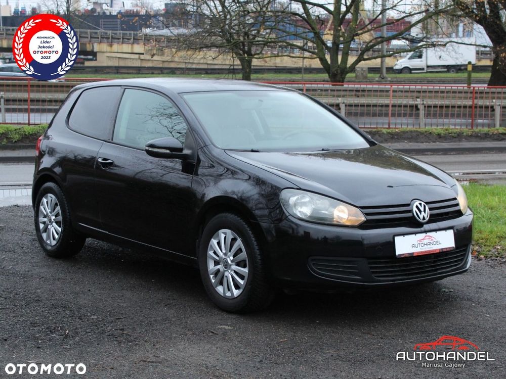 Volkswagen Golf - 1