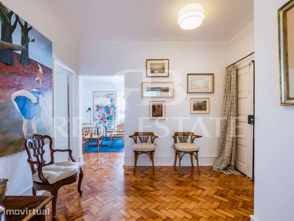T3 Renovado com 1 Suite +Pátio comum e alguma VISTA RIO | RESTELO -... - Grande imagem: 5/34