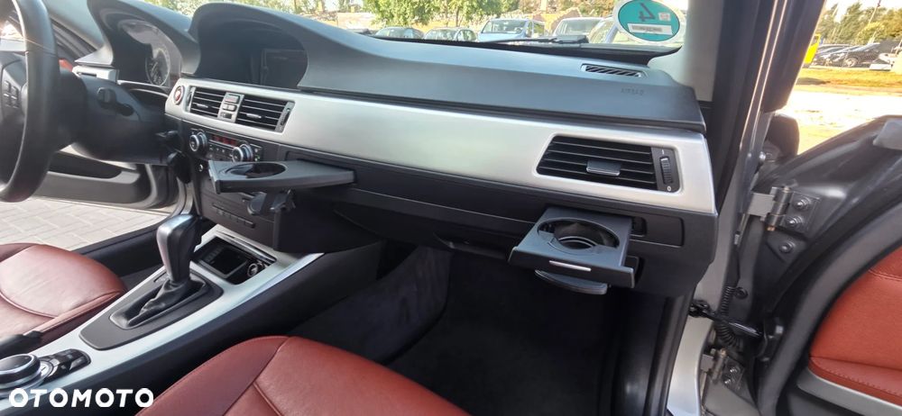BMW Seria 3 - 38