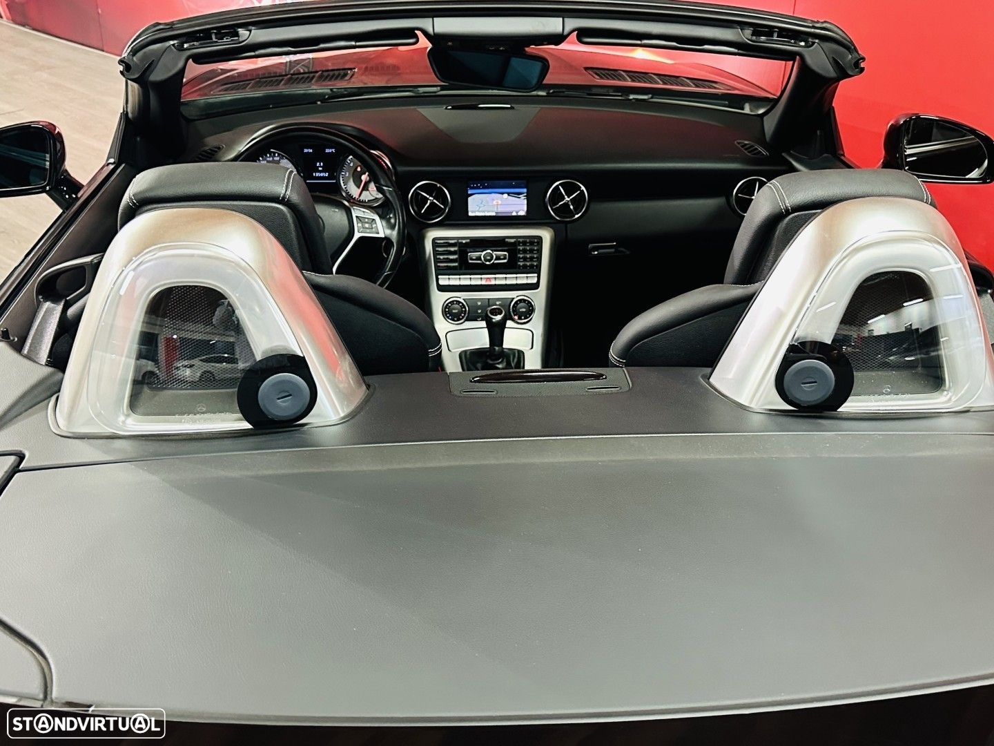 Mercedes-Benz SLK 200 (BlueEFFICIENCY) - 16