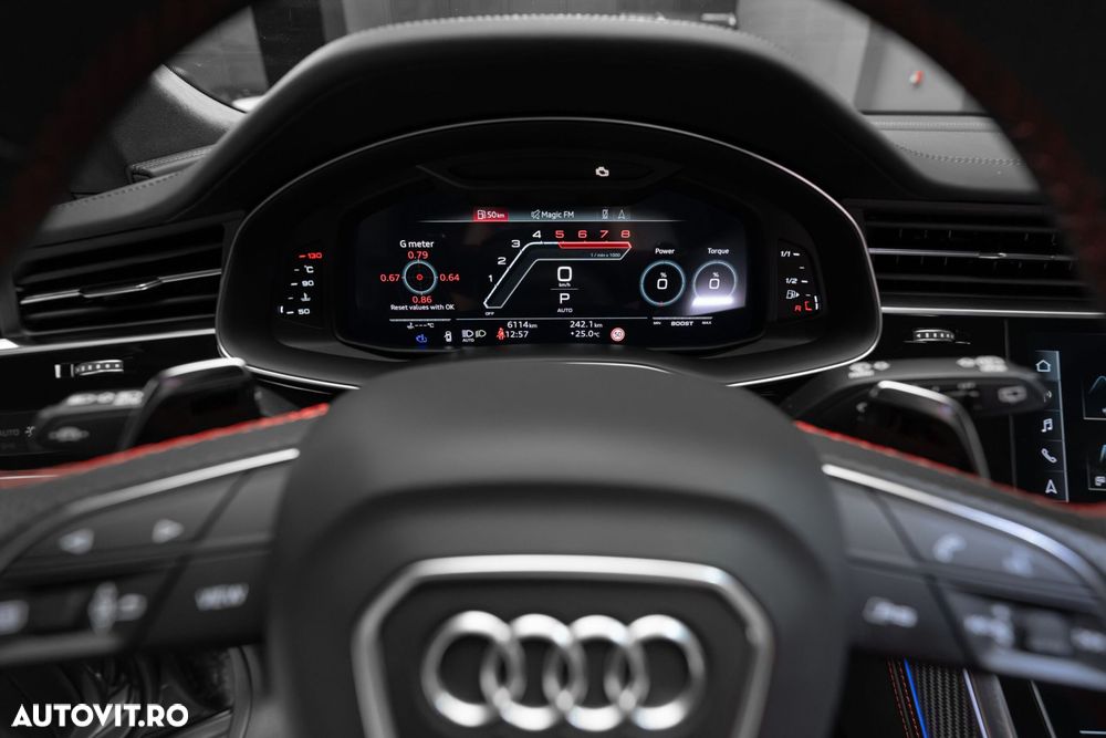 Audi RS Q8 - 20