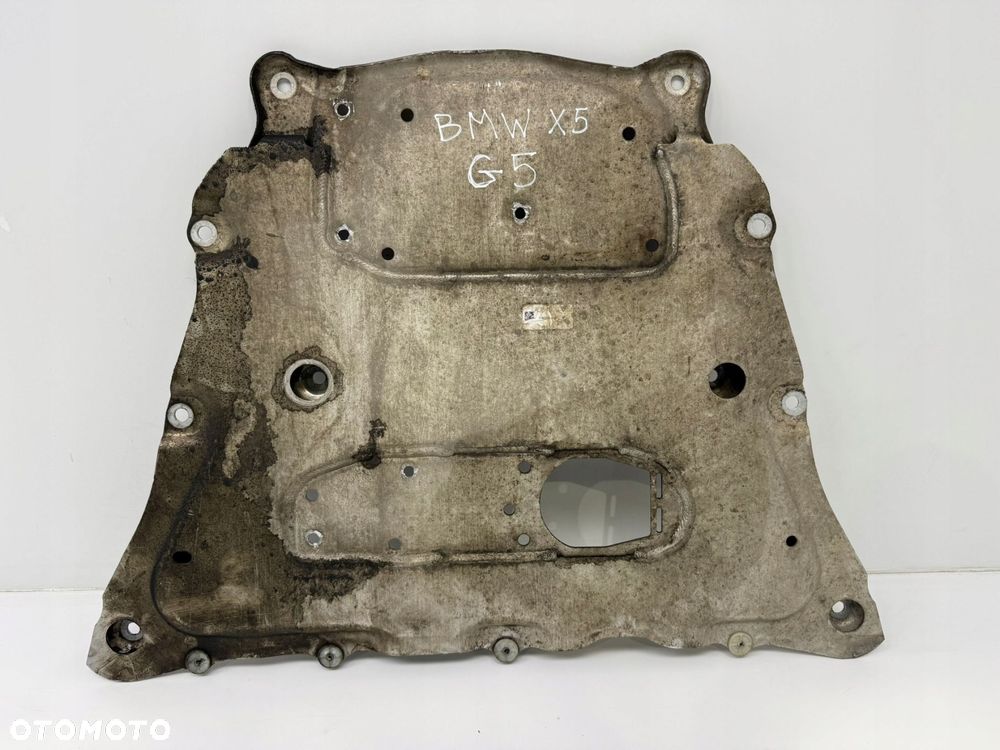 OSŁONA POD SILNIK BMW X5 G05 X6 G06 PŁYTA SILNIKA DÓŁ DOLNA 40D 6878068 - 2