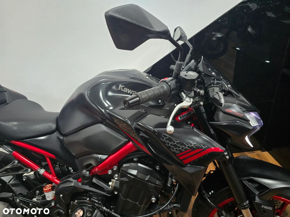 Kawasaki Z - 33