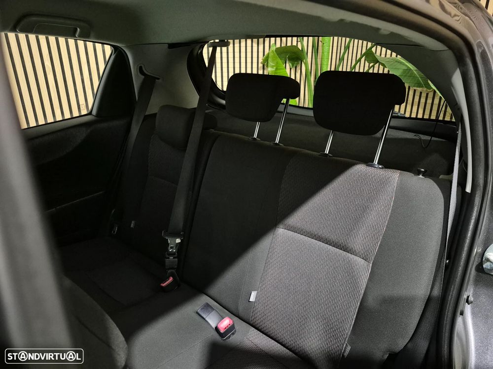Toyota Yaris 1.4 D-4D Sport+P.Techno - 23