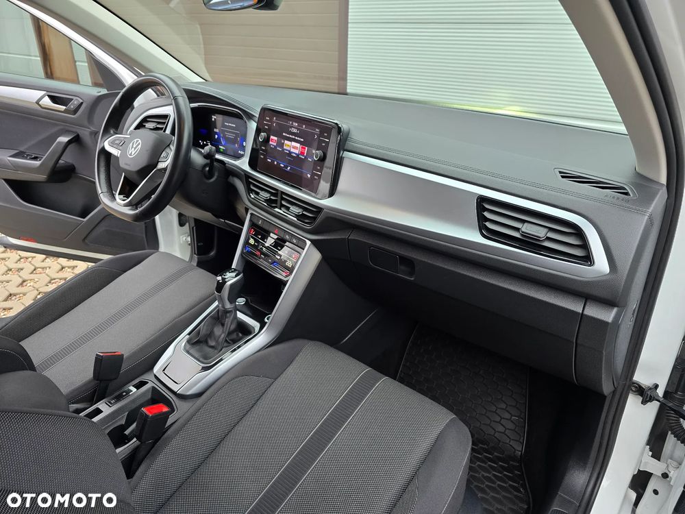 Volkswagen T-Roc 1.5 TSI Style DSG - 25