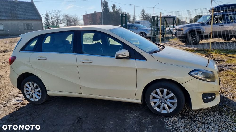 Mercedes-Benz Klasa B - 1