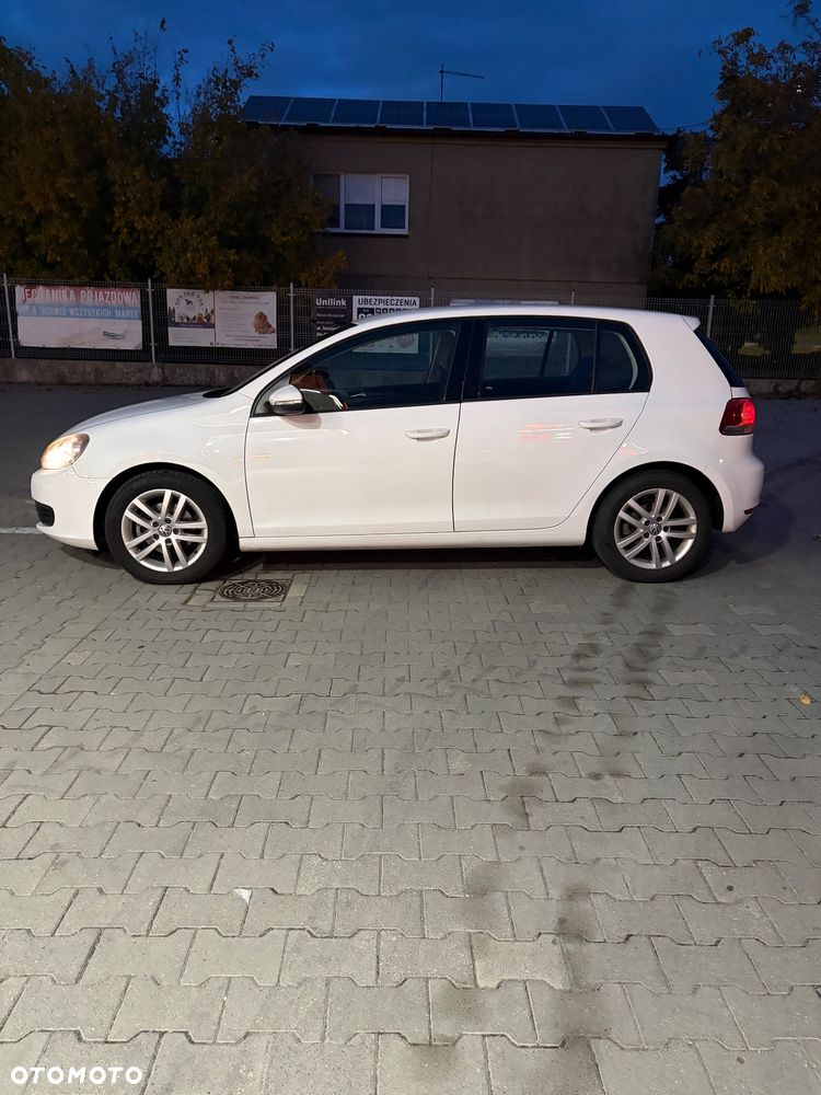 Volkswagen Golf - 9