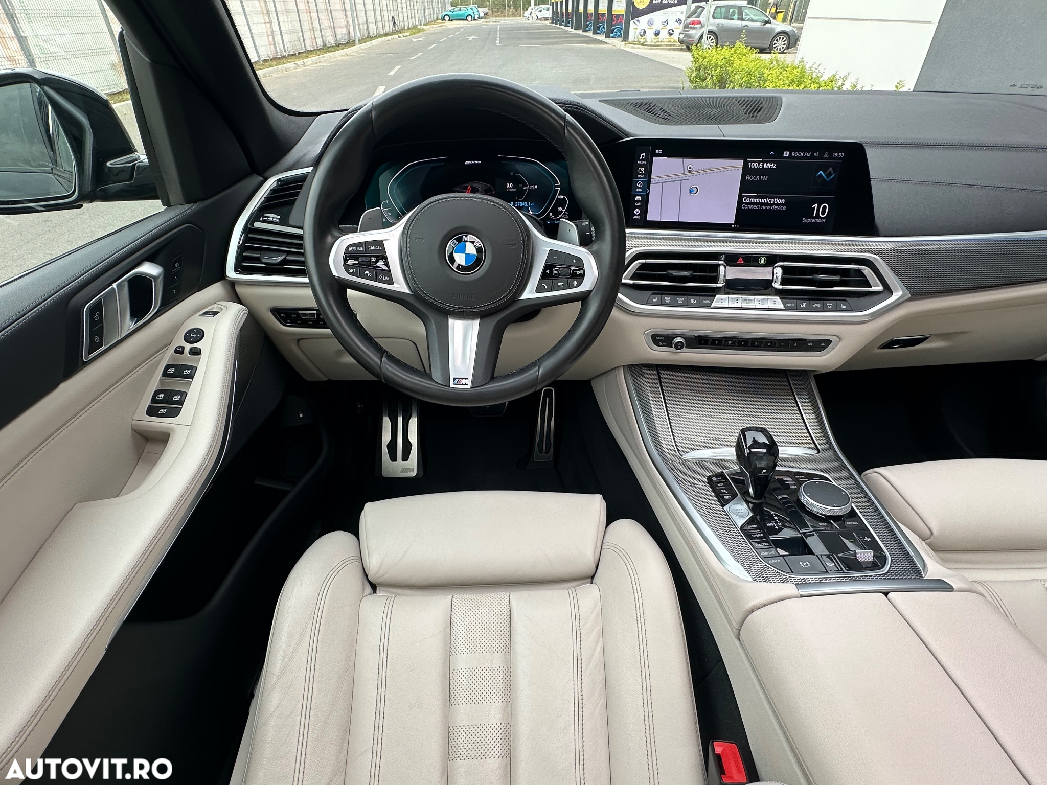 BMW X5 xDrive45e - 10