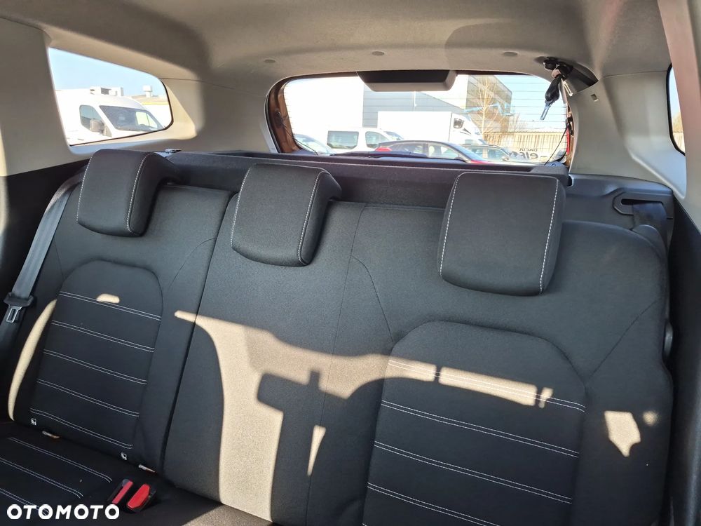 Dacia Duster 1.3 TCe FAP Prestige 4WD - 16