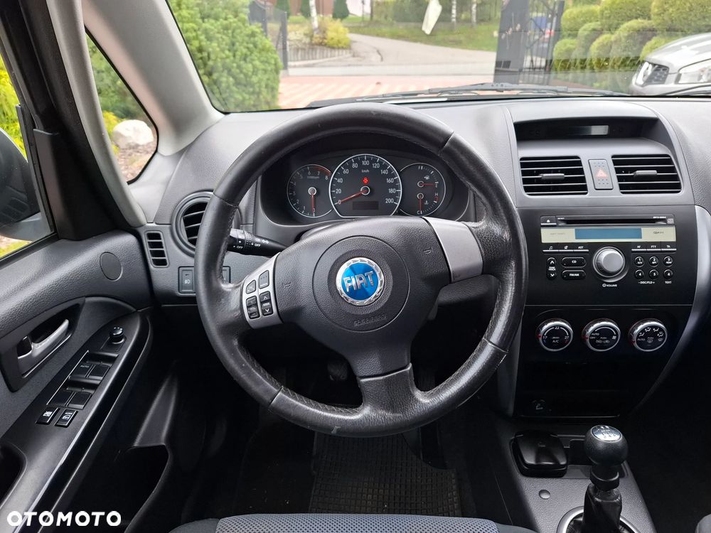 Fiat Sedici 1.6 16V 4x4 Emotion - 12