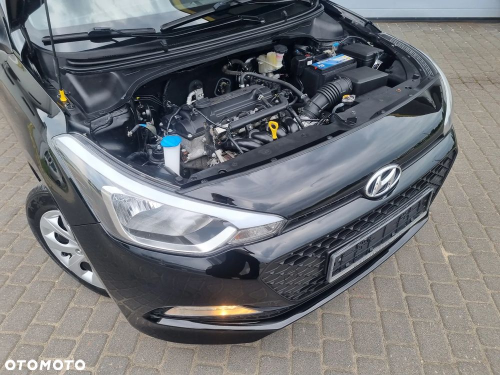 Hyundai i20 1.2 YES Plus - 33