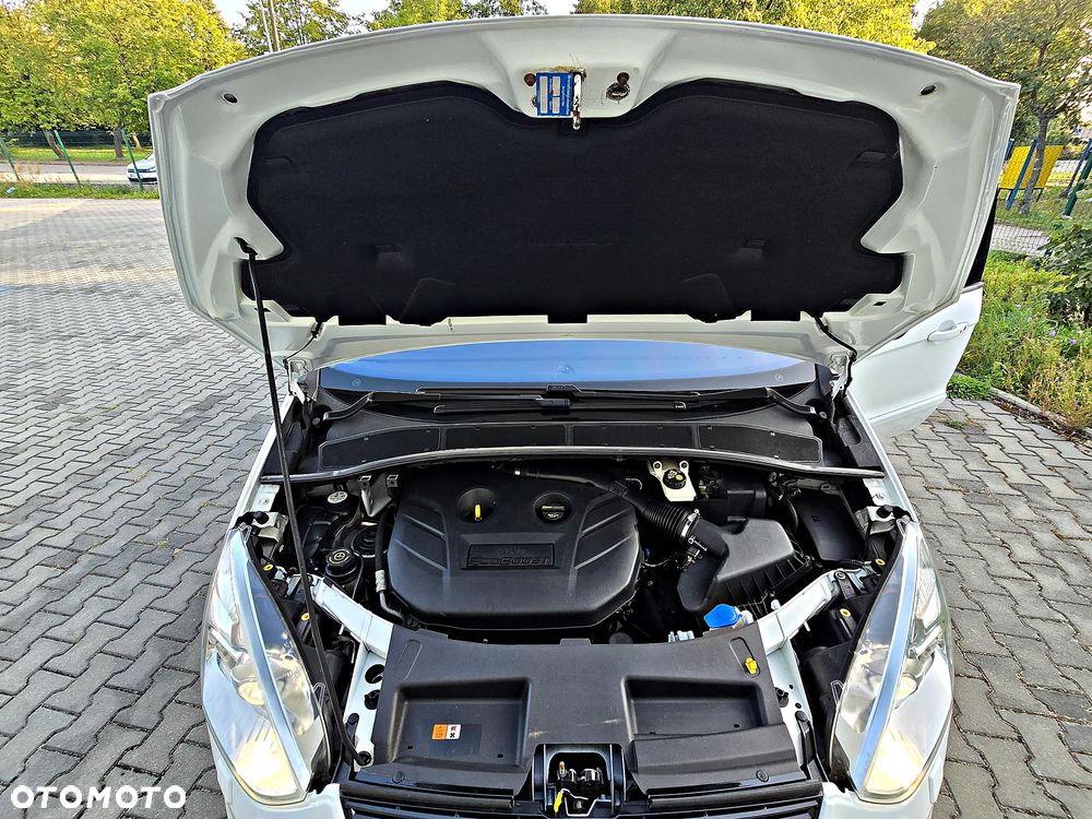 Ford S-Max - 37