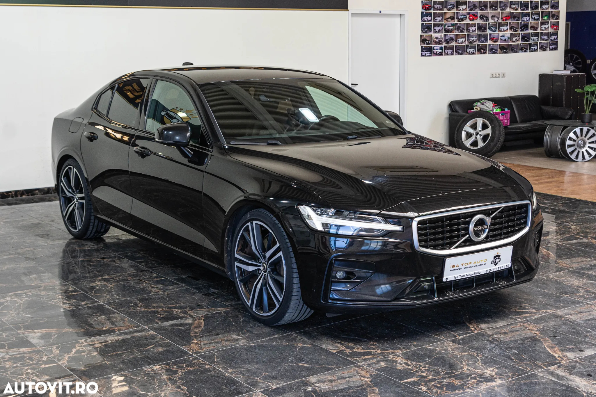 Volvo S60 T5 AWD R-Design - 11