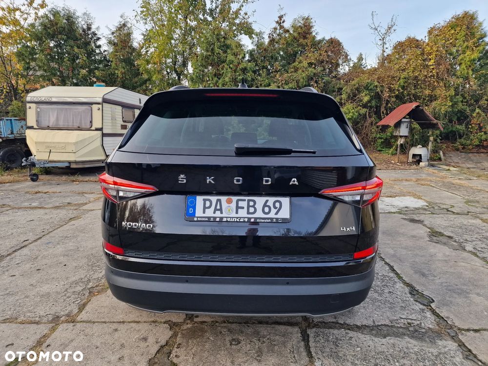 Skoda Kodiaq 2.0 TDI 4x4 DSG Sportline - 5