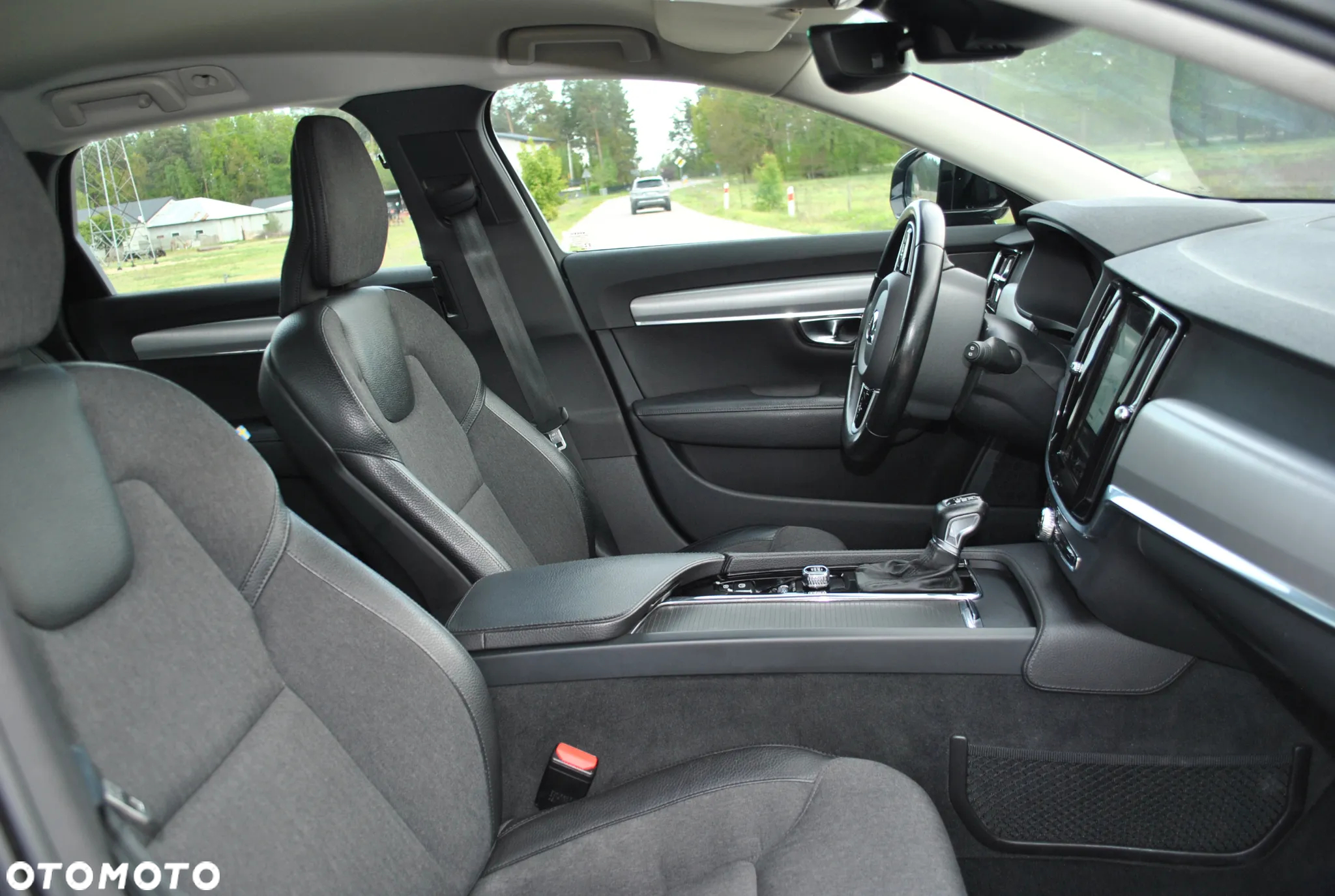 Volvo V90 B4 D Geartronic Momentum Pro - 22