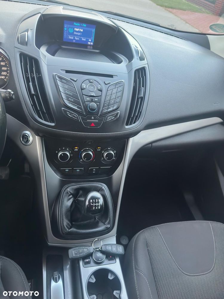 Ford Kuga 2.0 TDCi 4x2 Trend - 11