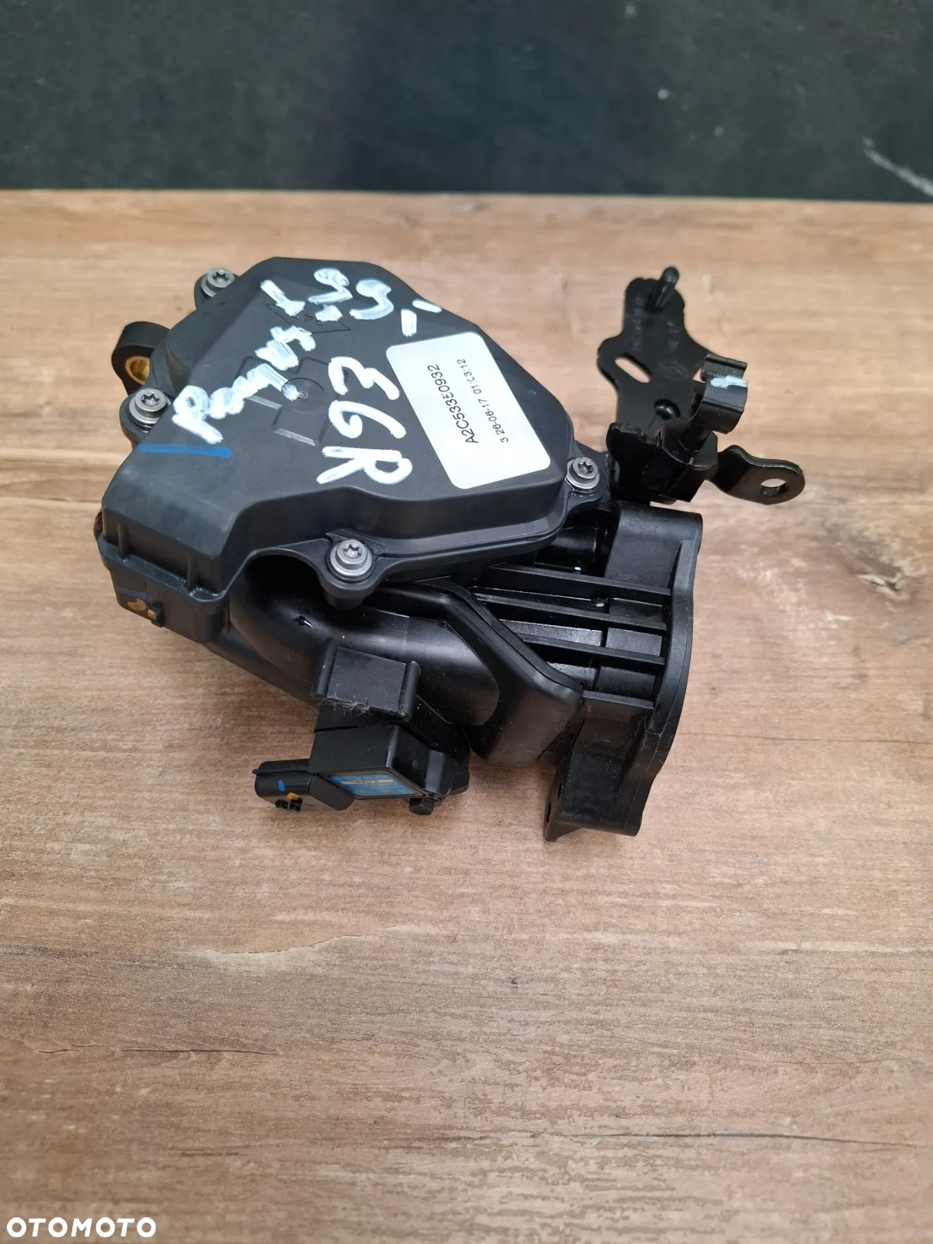 Renault przepustnica EGR A2C53350932 - 3