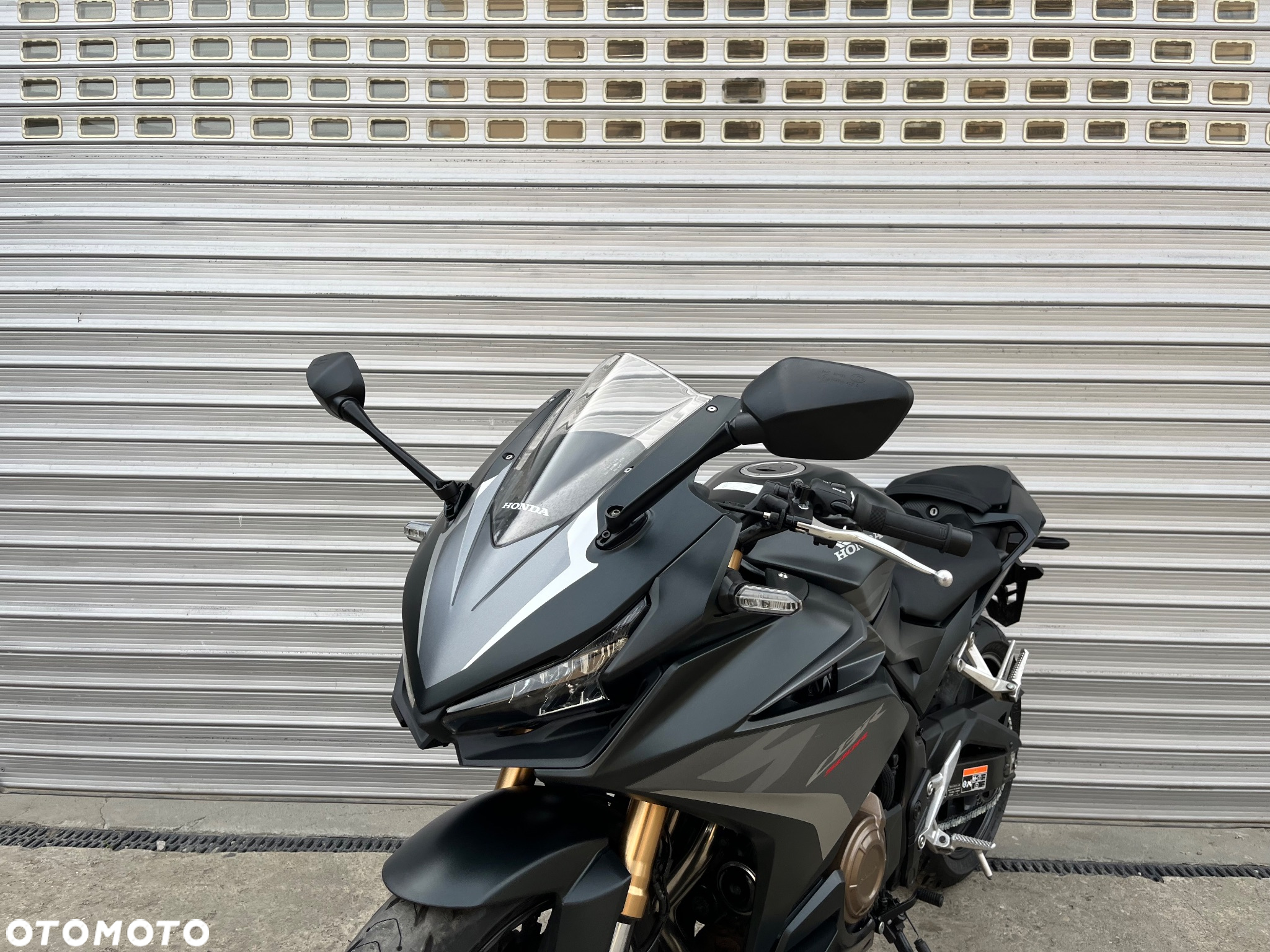Honda CBR - 9