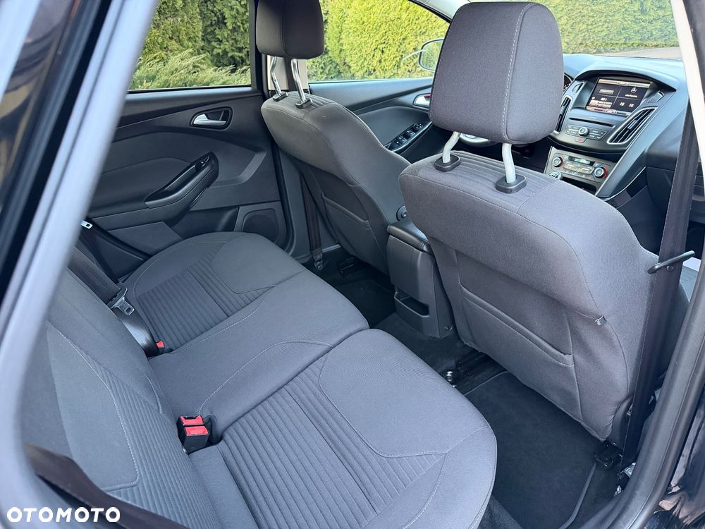 Ford Focus 1.0 EcoBoost Titanium - 15