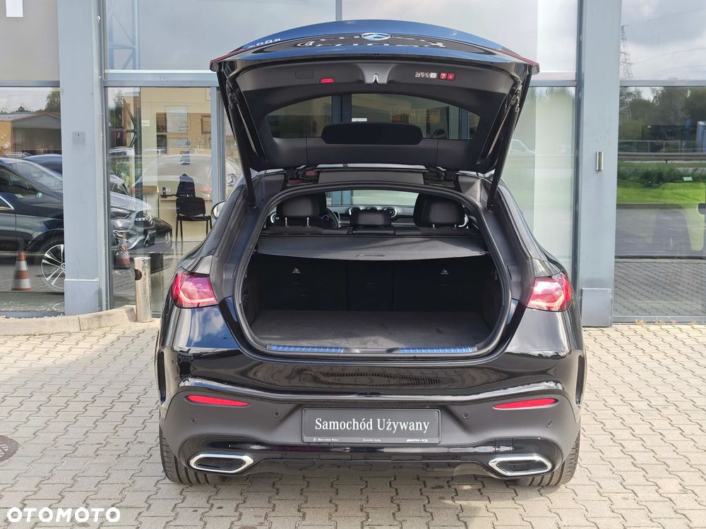 Mercedes-Benz GLC 300 e PHEV 4-Matic AMG Line - 16