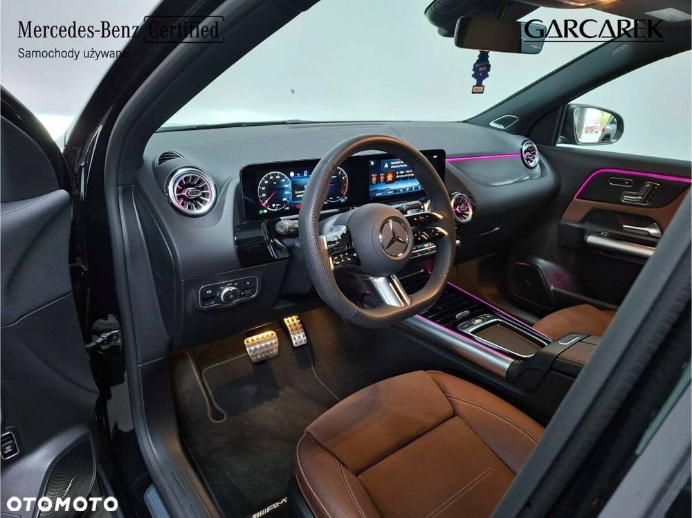 Mercedes-Benz GLA 200 AMG Line - 12