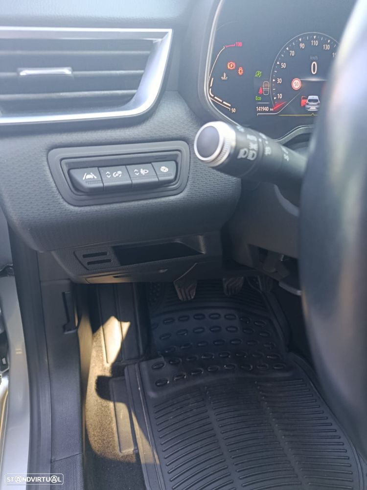 Renault Clio TCe 100 INTENS - 25