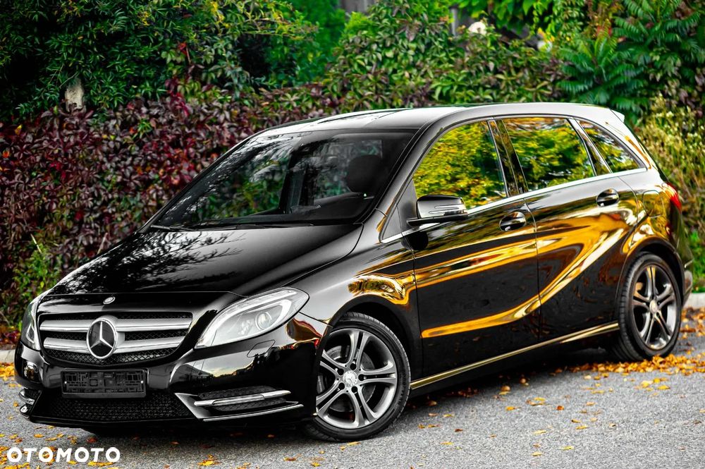 Mercedes-Benz Klasa B 220 4-Matic Style - 27
