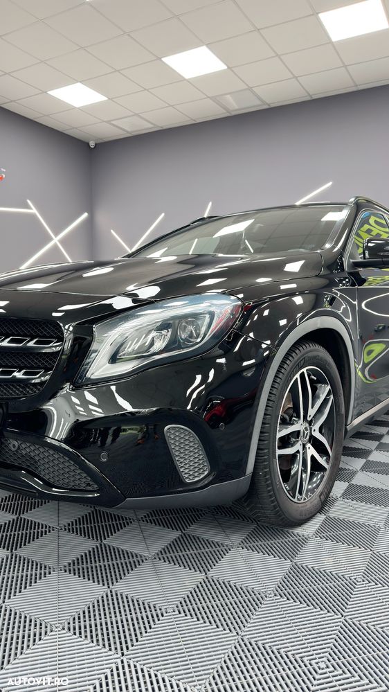 Mercedes-Benz GLA 200 d 4MATIC Aut. - 10