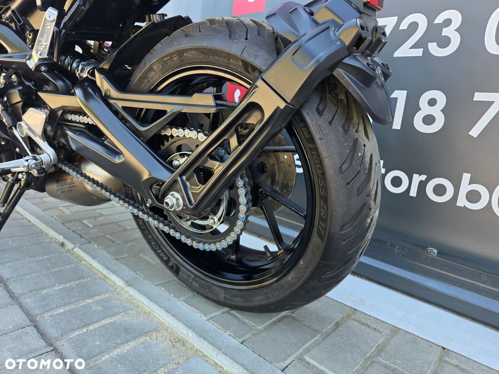 Yamaha MT - 6