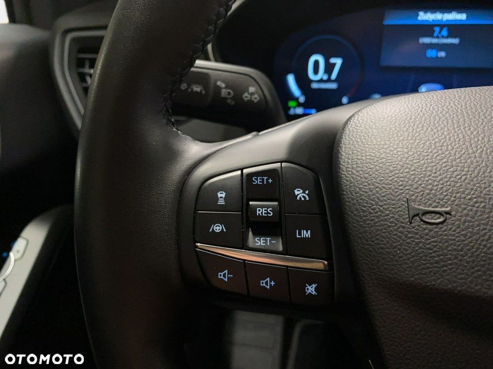 Ford Focus - 20