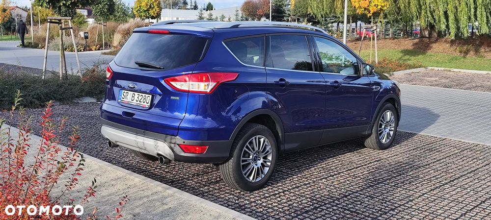 Ford Kuga 1.6 EcoBoost 2x4 Titanium - 7