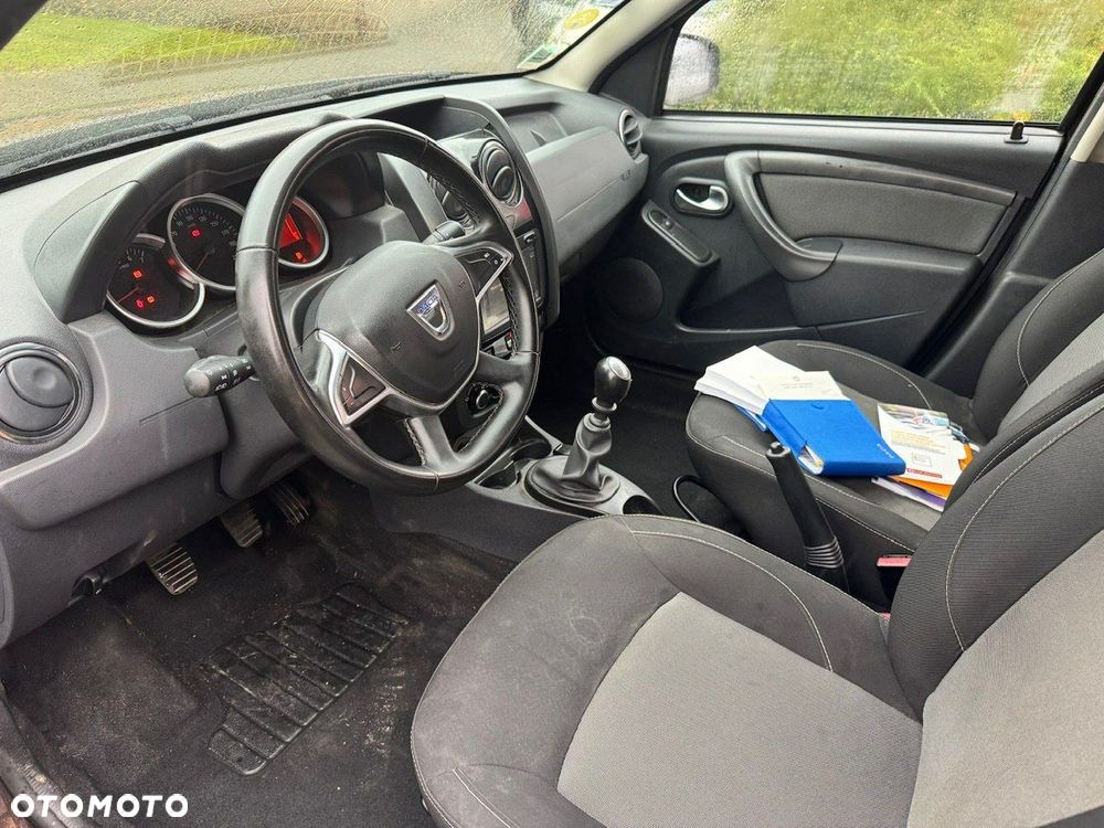 Dacia Duster 1.5 dCi Comfort 4WD - 8