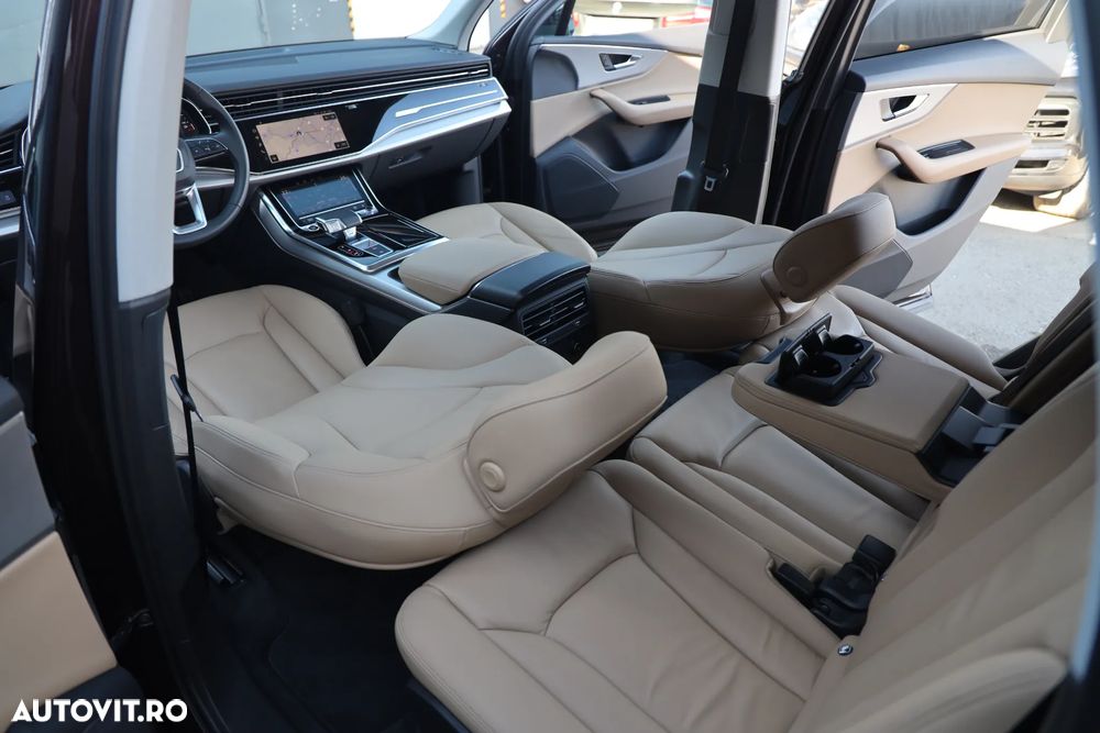 Audi Q7 3.0 55 TFSI quattro Tiptronic Basic - 7