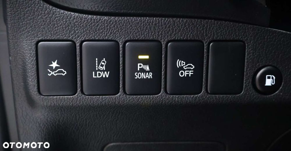 Mitsubishi Outlander - 37