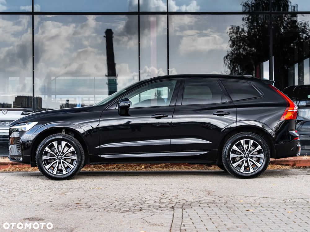 Volvo XC 60 B4 D AWD Plus Dark - 18
