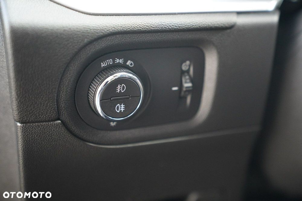 Opel Grandland X - 18