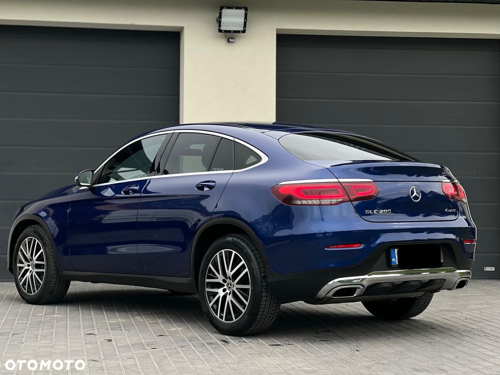 Mercedes-Benz GLC 200 4Matic 9G-TRONIC AMG Line Plus - 8
